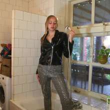 eileenvogel: W472 Eileen leather jacket and checkered pants