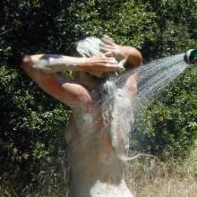 dlodoski: Janice Woods Comes Clean #1--Photos