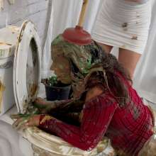 Messygirl: New Messygirl Download: Miss America Comeuppance