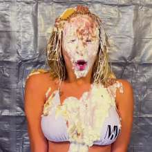 Slimed Models: Sydney Nasty Pied and Slimed