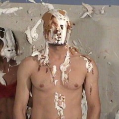Anglefan.com: New Aida video--Xmas coed scene