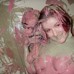 wamfgcom: Devilish Devlin!
