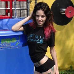 DunkTankFan: Dunk Tank Girls Dunk Tank Update