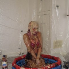 tonyhill: Messy Jessie - Messy Business Suit (30 minute video as well!!)