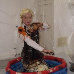 tonyhill: Messy Jessie - Messy Business Suit (30 minute video as well!!)