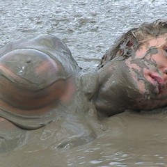 FOXY: Blonde Yulia in deep mud