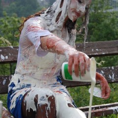 LisaMoomin: Messes With Yoghurt and.