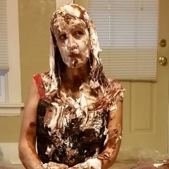MessyMissMarie: Marie really loves pie!