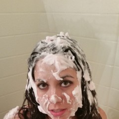 WetWillie: Wet In The Desert with another batch of Alexis wet foam on our picture page