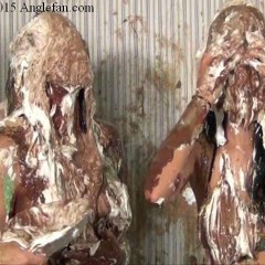 Anglefan.com: Two amazing hispanic models, one (un)lucky guy?
