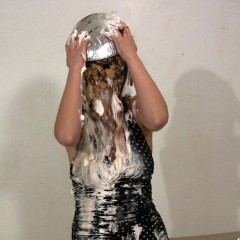 Messygirl: Justine's Messy Day
