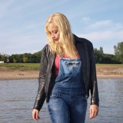 eileenvogel: new set online