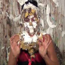 Anglefan.com: Leslie sends off 2016 with a....splat.