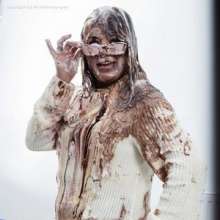 WAM Photography: WAM Photography--Bea calls for a pie