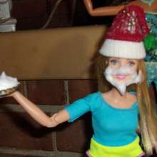 Twilight Man: Merry Christmas from the Diminutive Divas