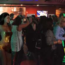Bobographer: Emi at the club storyline
