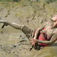 FOXY: Nice dress in deep mud
