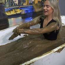 MostWam: Bobi Casual Clothed Mud Bath