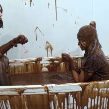 MostWam: Charlotte And Chloe Testing The Chocolate Bath