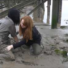DungeonMasterOne: Businesswomen Daphne and Daisy go wild in the Severn mud!