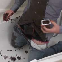 WetLookMale: Chocolate Bath