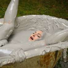 dlodoski: Mud Puddle Visuals--Holiday Sales!