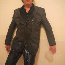 wetmana: new suit wet