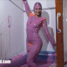 CandyCustard: Roxy in deep gunge pool clothed and nude + heels