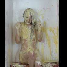 bosunbob: Scarlot Rose plays "I Spy Pie" and the Messymayhem Big Christmas Sale