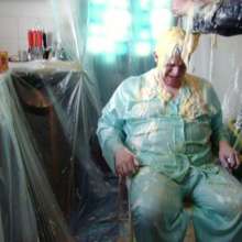 123gunge: Trashed by Andrea.