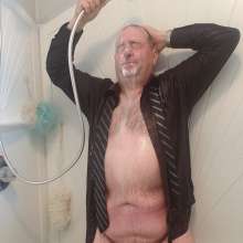 wetnmessyme: A little fully-clothed shower
