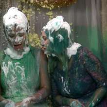 LiquidX: Apartment 19: Lisa and Louise Get Messy