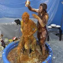 CustomFetish: Cleo Gets Her Fun Messy From Deanna (Wide)