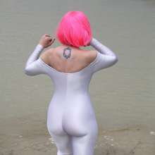 FOXY: Emma in mud now downloadable