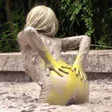 FOXY: Lot of mud with zentai