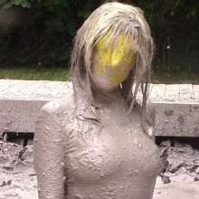 FOXY: Lot of mud with zentai