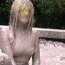 FOXY: Lot of mud with zentai