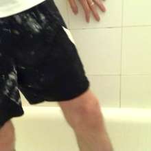vro: Germany Kit Shower