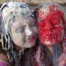 messyhot: Leda and Ember Share a Cake and Lots of Pies