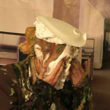 RevSlymsford: Messy Jessie Trashed for Forgetting Dress-down Friday