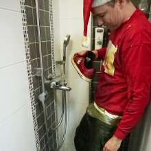 vstyle83: Messy Xmas!