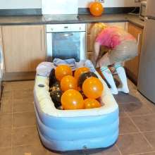 Pass the Parcel: Pink Then Muddy