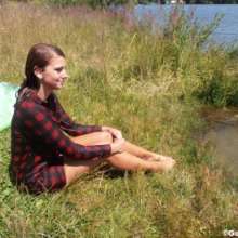 Perfectwetlook: Laura in the Lake