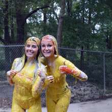 FunFilled Photography: Ashley and Britney Rinse off from the Condiment Game!