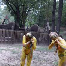 FunFilled Photography: Ashley and Britney Rinse off from the Condiment Game!