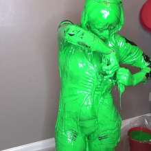 Jayce: Catsuit Filling, Two Hitachis at once, huge climax, Cutting off pvc!