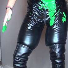 Jayce: Catsuit Filling, Two Hitachis at once, huge climax, Cutting off pvc!