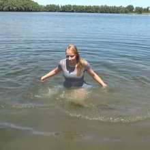Wamtastic Jessica: Eileen Is Wet with a Lab!