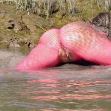 FOXY: video with Vika in deep mud