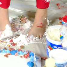 messyhot: Jade Makes Christmas Extra Messy